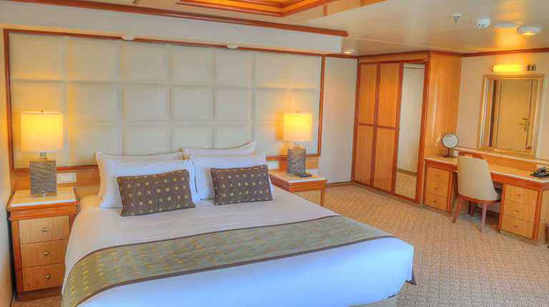 Premium Suite